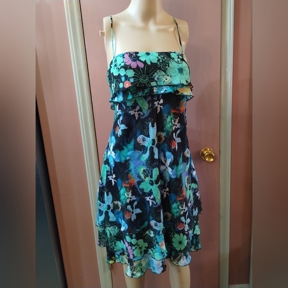 Women's size XL layered dress - Picture 1 of 9